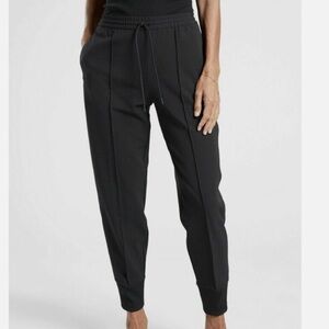 athleta endeavour drawstring jogger pant